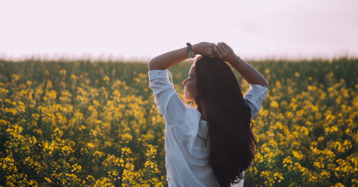 discover the importance of posture in everyday life. learn how proper alignment can enhance your health, boost confidence, and improve overall well-being. explore tips and techniques to maintain an optimal posture for a healthier lifestyle.