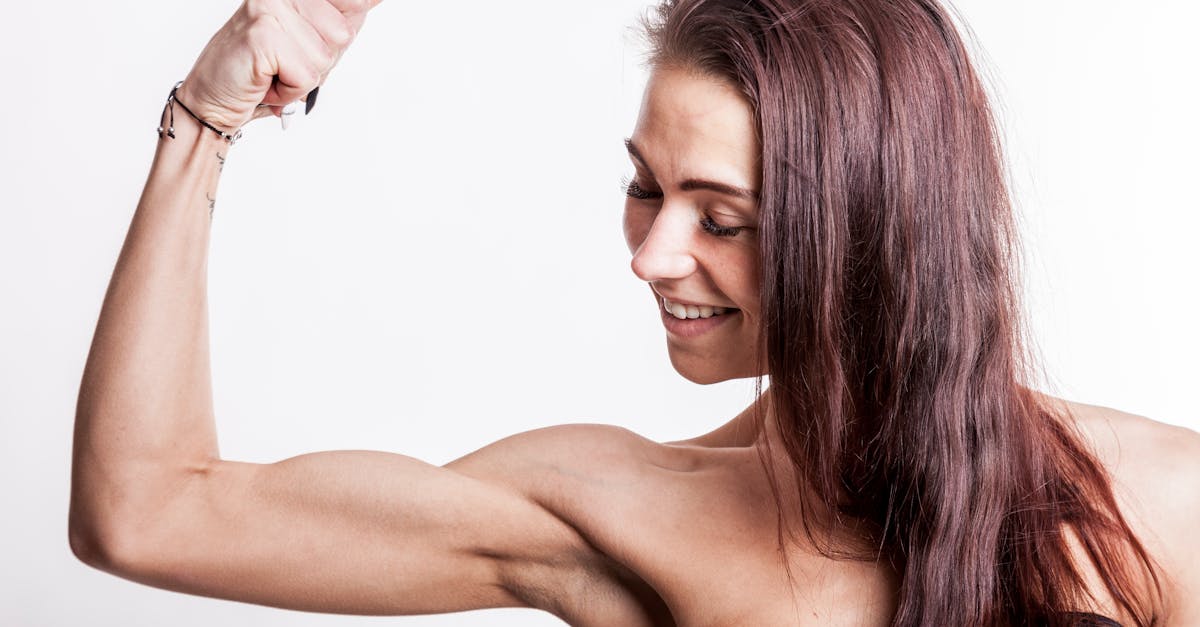 discover effective strategies to alleviate shoulder discomfort with our comprehensive guide. learn about common causes, treatments, and preventive measures to keep your shoulders pain-free.