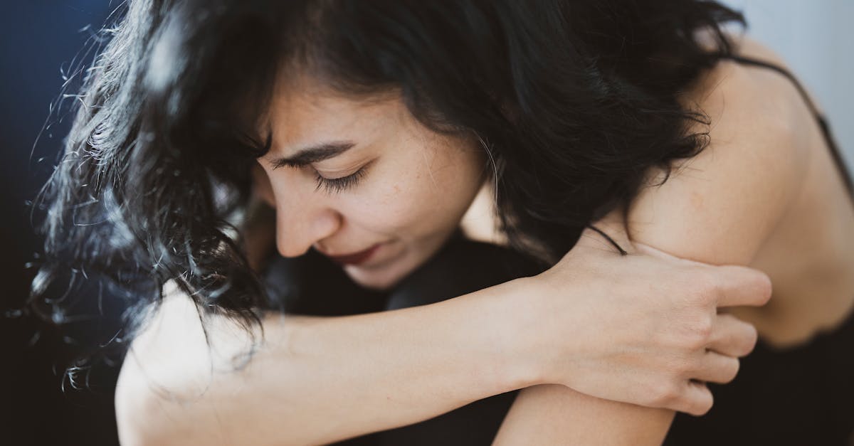 discover effective solutions and expert insights on cervical pain. learn about causes, treatments, and prevention strategies to alleviate discomfort and improve your neck health.