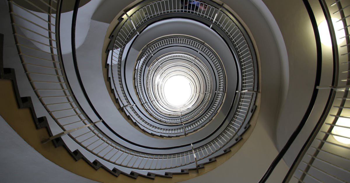 discover the causes, symptoms, and treatments for dizziness. learn how to manage lightheadedness, vertigo, and balance issues effectively with expert insights and practical tips.