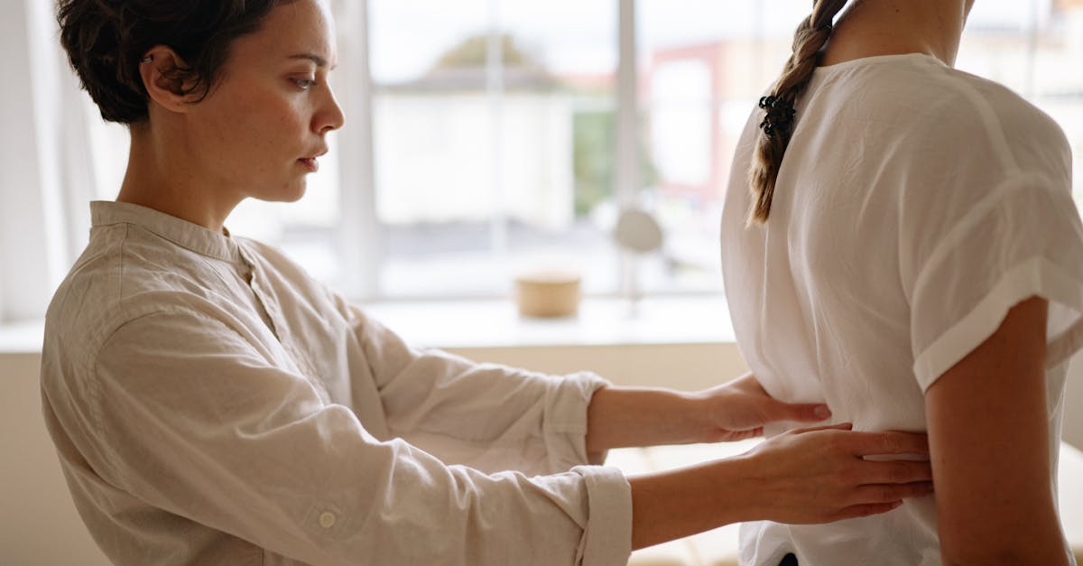 discover effective solutions for managing lower back pain. learn about causes, treatments, and prevention strategies to improve your quality of life and maintain a healthy back.