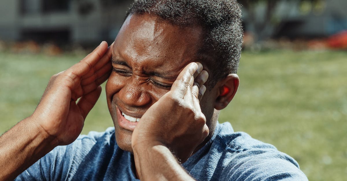 discover effective strategies and treatments for managing migraines. learn about the symptoms, triggers, and lifestyle changes that can help alleviate pain and improve your quality of life.