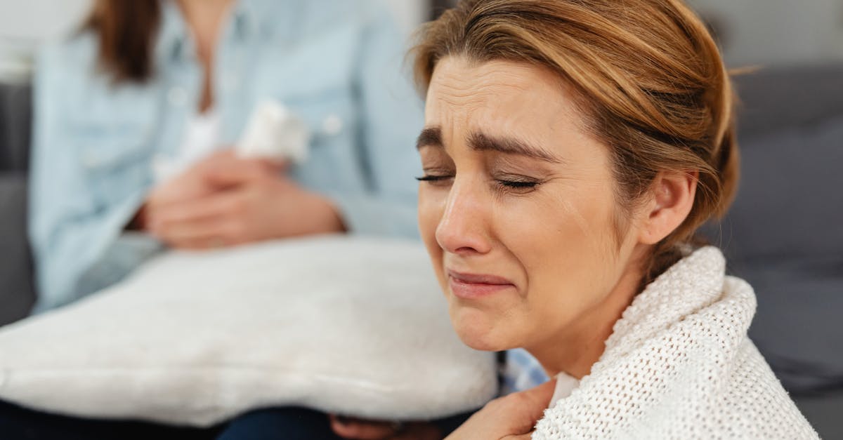discover effective solutions and insights for managing shoulder pain. learn about causes, treatment options, and tips for prevention to regain your comfort and mobility.