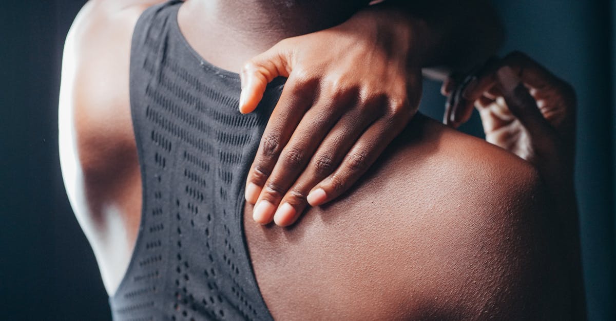 discover effective methods for shoulder pain relief with targeted exercises, stretching techniques, and professional advice. reclaim your mobility and enjoy a pain-free life.