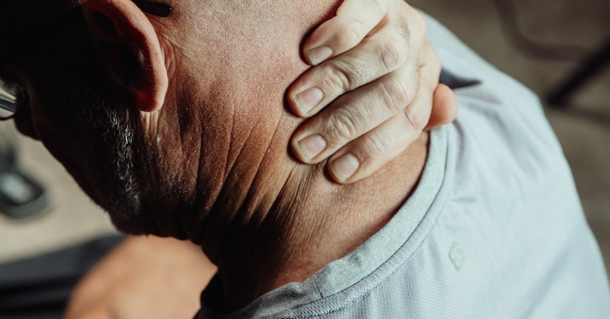 discover effective strategies and insights for managing thoracic spine pain. explore common causes, symptoms, and treatment options to regain mobility and alleviate discomfort. find solutions tailored to your needs for a healthier back.