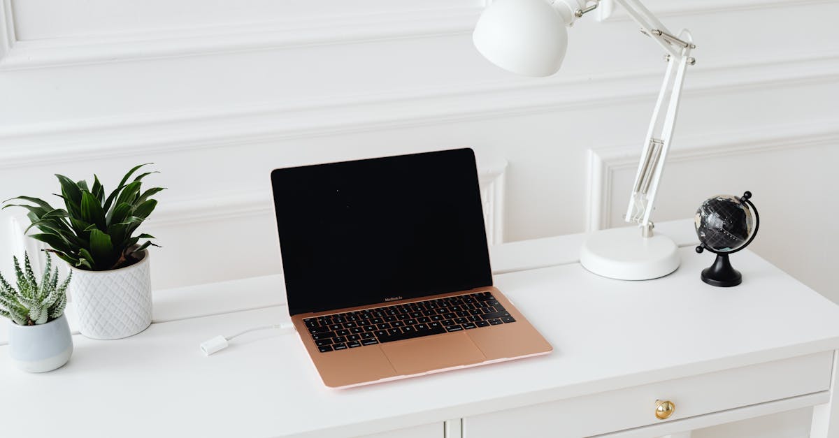 discover the benefits of ergonomic design in your workspace. enhance comfort, improve posture, and boost productivity with our range of ergonomic products crafted for your well-being.