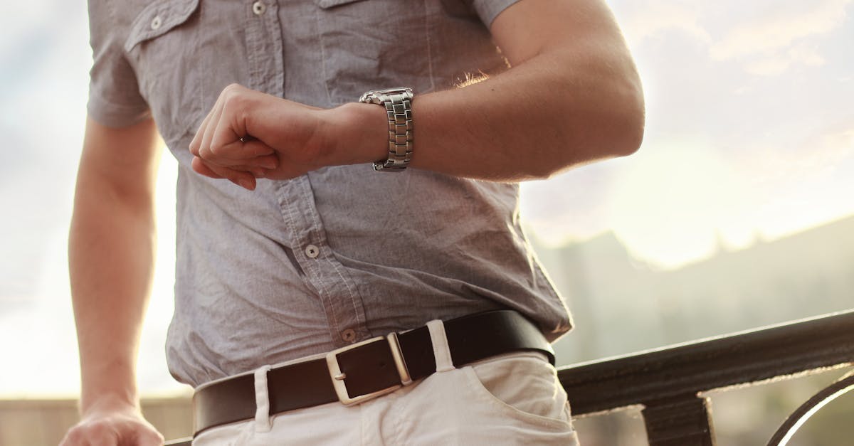 discover the importance of the rotator cuff, its anatomy, common injuries, symptoms, and effective treatment options. understand how to maintain shoulder health and prevent injuries for an active lifestyle.