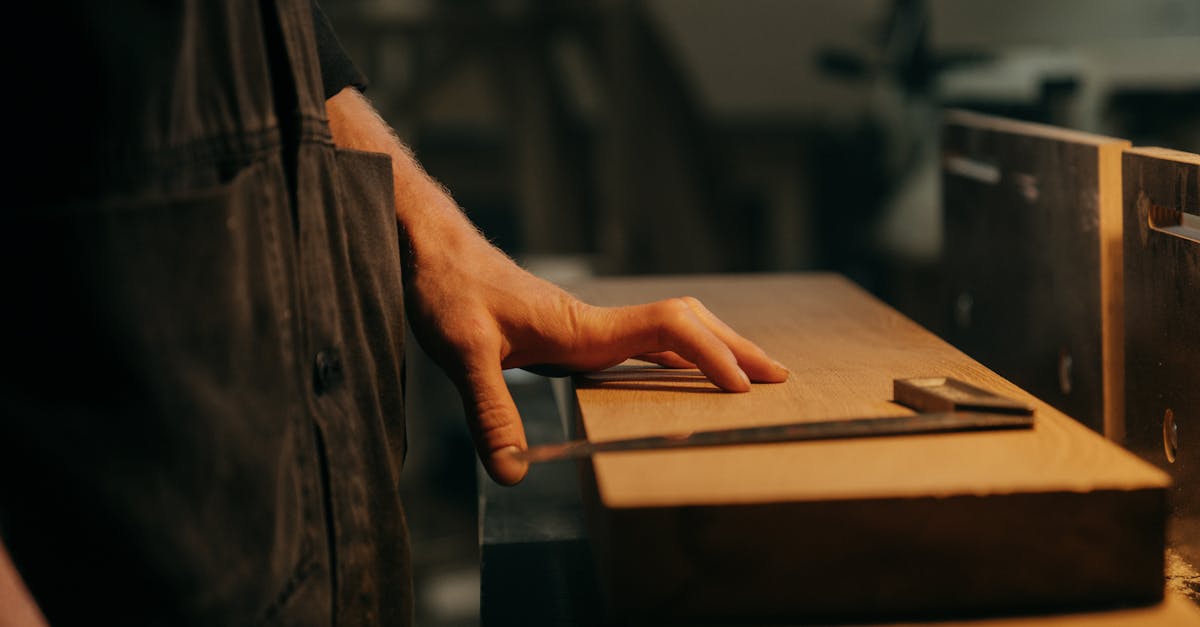 discover the alexander technique, a body awareness method that enhances coordination, posture, and movement efficiency. learn how this transformative practice can help reduce tension and improve overall well-being.