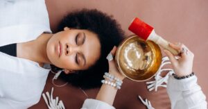 discover the connection between aura and migraines. learn how visual disturbances precede headaches and explore effective management strategies to alleviate suffering. find expert insights and tips for understanding and coping with migraine aura symptoms.
