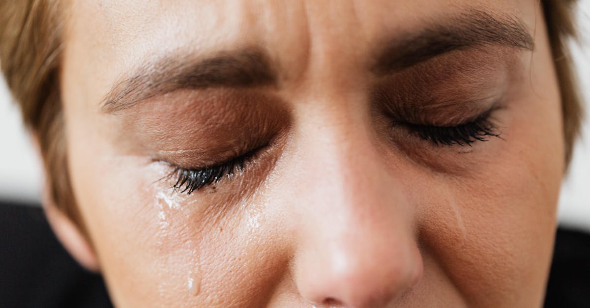 discover effective solutions and expert advice for managing cervical pain. learn about causes, treatment options, and lifestyle changes that can help relieve discomfort and improve your quality of life.
