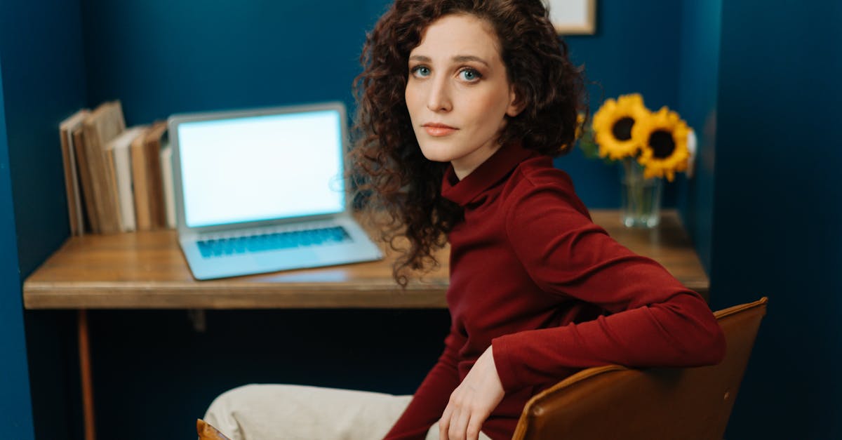 discover the ultimate comfort and support with our ergonomic chairs. designed to promote healthy posture and reduce strain, these chairs are perfect for long hours of work or study. elevate your workspace and enhance productivity with our stylish and functional ergonomic seating solutions.