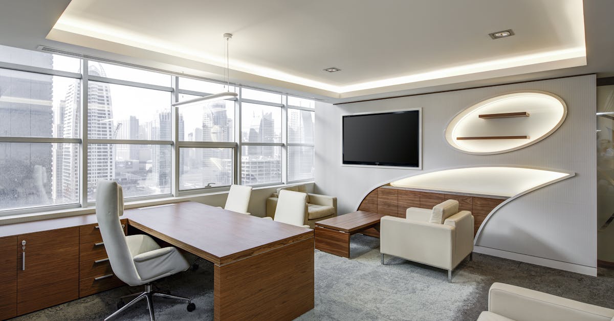 discover the ultimate comfort and support with our ergonomic chair, designed to enhance your posture and productivity. perfect for home offices and workspaces, experience relief from back pain and fatigue while you work or relax.