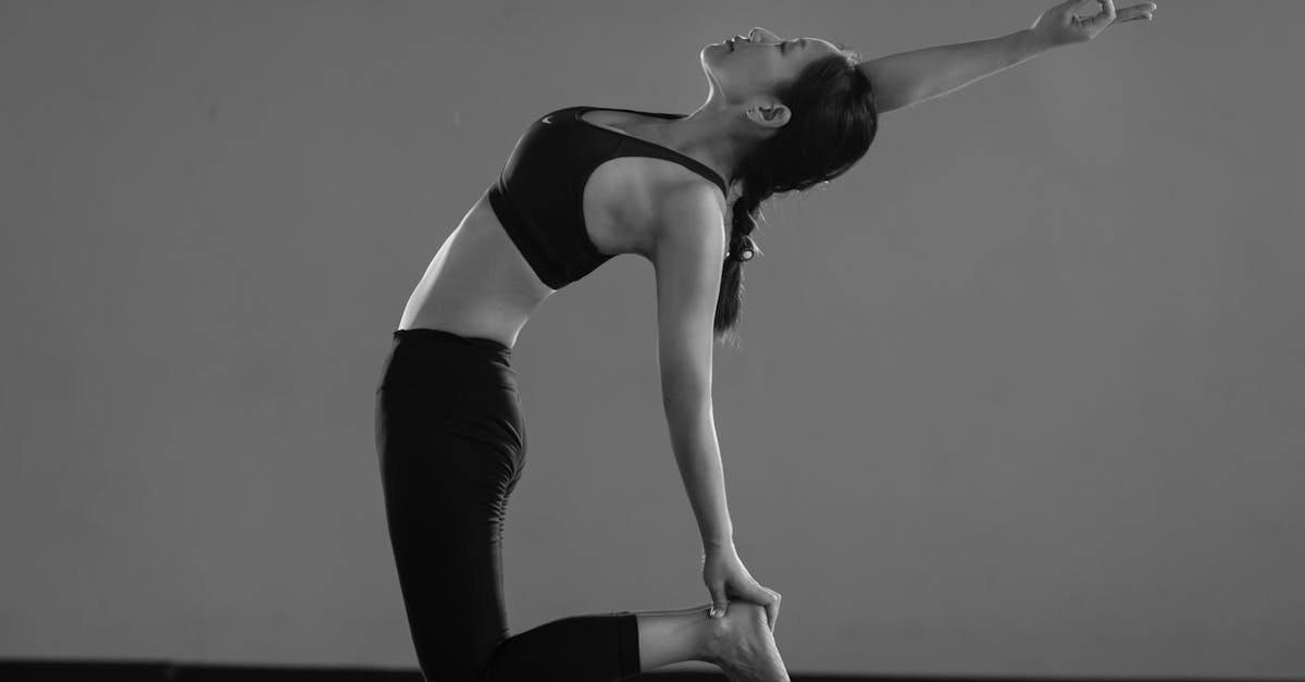 discover the causes, effects, and corrective measures for swayback posture. learn how to improve your alignment and alleviate discomfort with expert tips and exercises designed to enhance your posture and overall well-being.