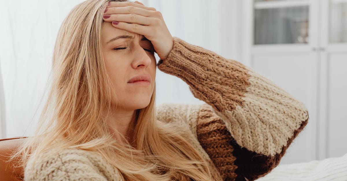 discover the most common migraine triggers, including dietary, environmental, and lifestyle factors, and learn how to effectively prevent and manage migraine attacks.